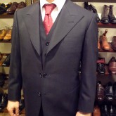 OLDHAT_30's_style_peaked_lapel